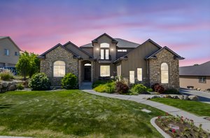 IMG_5898 day to dusk.jpeg