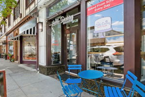 6 blocks to "Uptown" -for more coffee, dining and shopping options. NYC trains at your fingertips… leave the car at home!