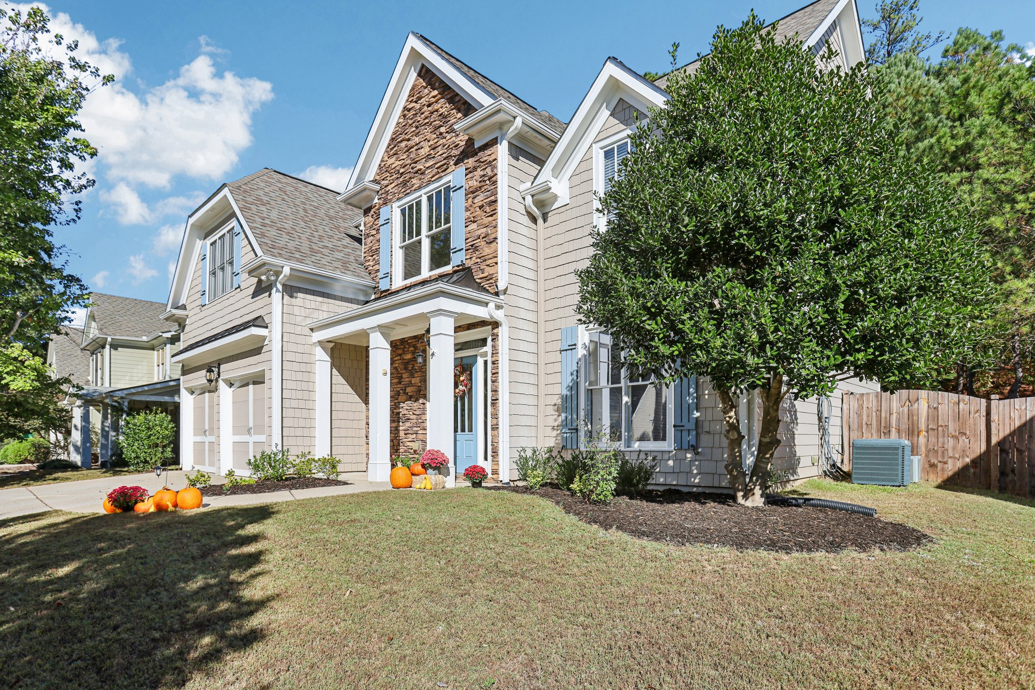Evergreen Way-S2310-004.jpg