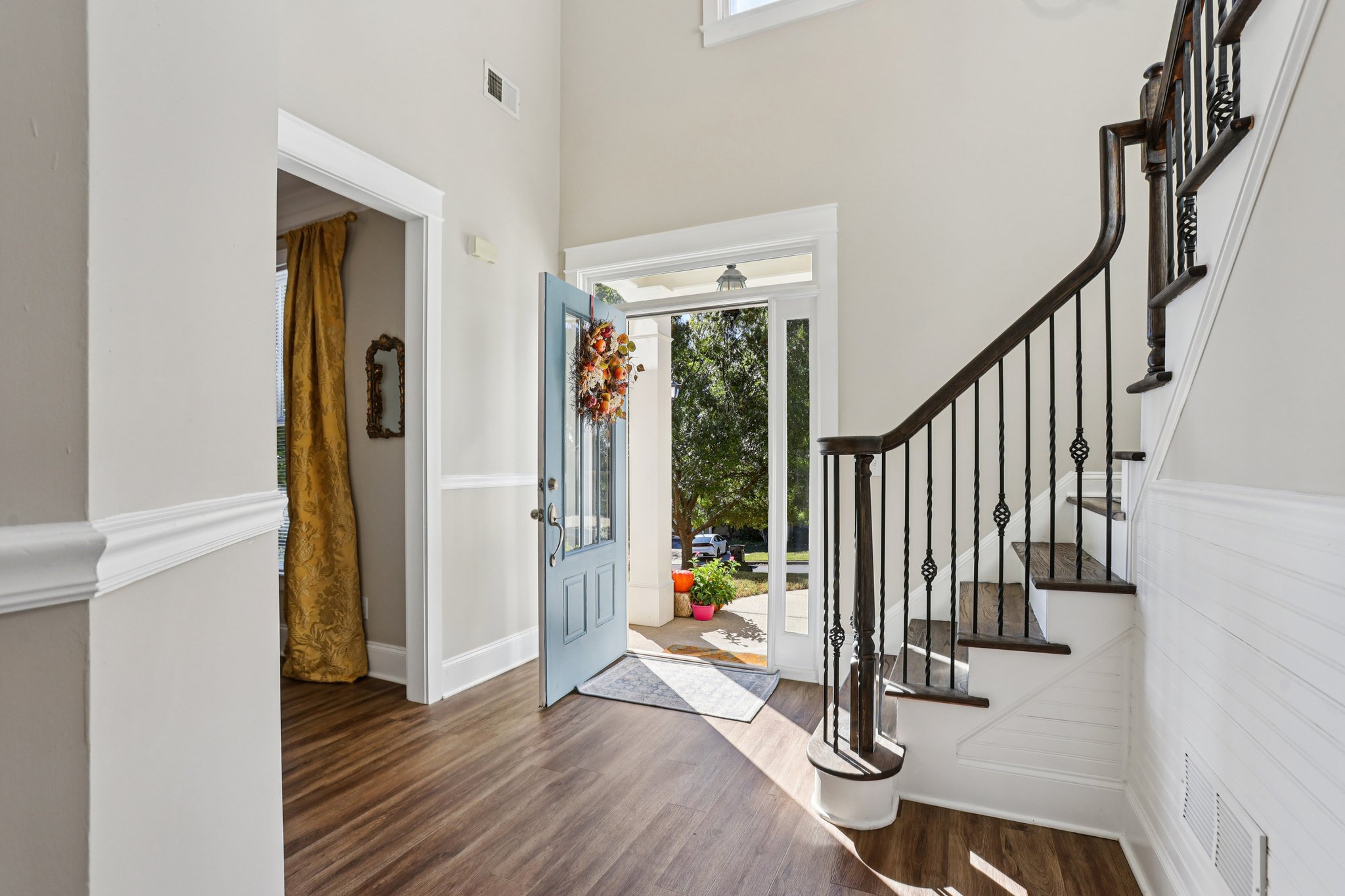 Evergreen Way-S2310-005.jpg