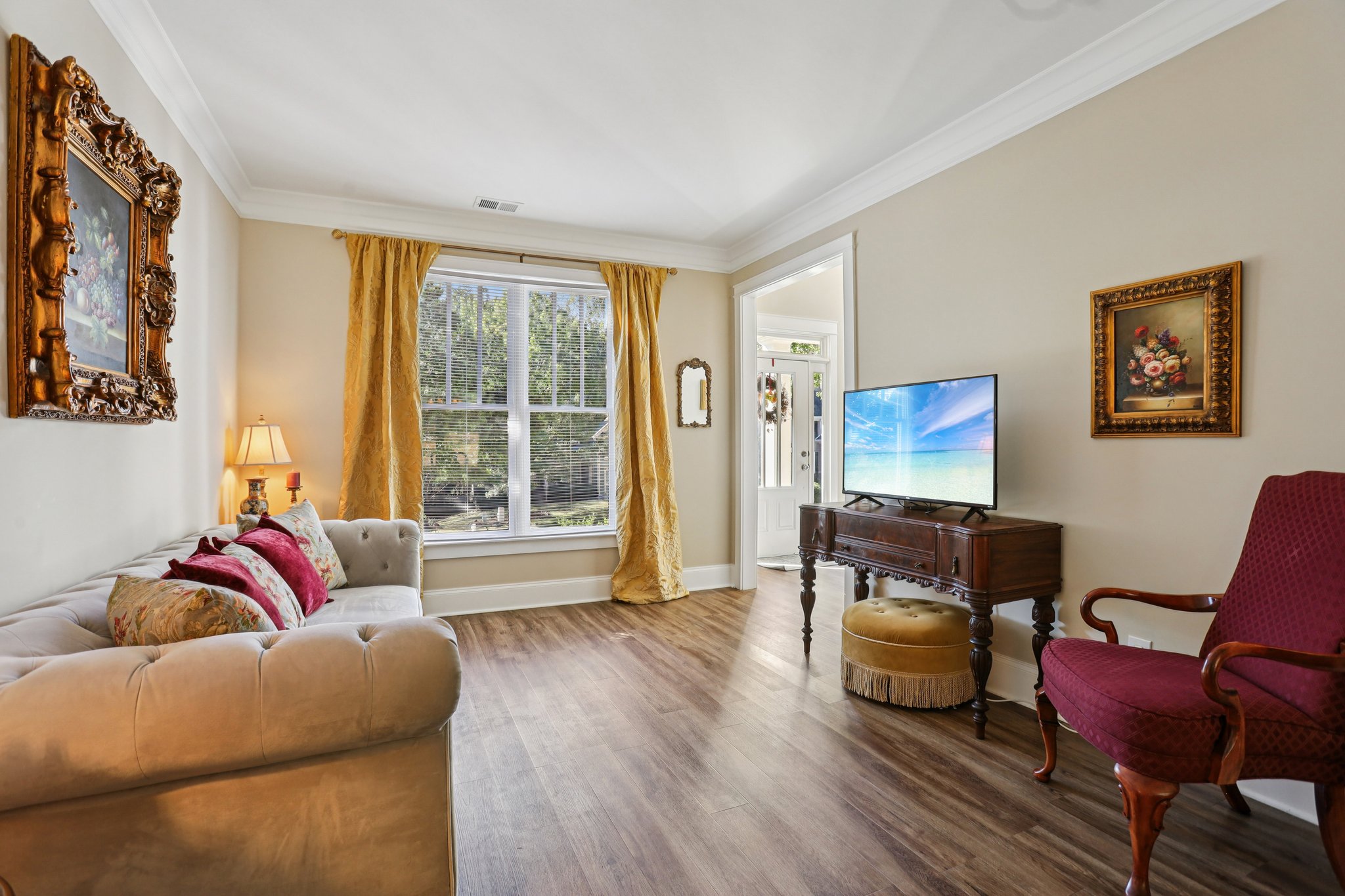 Evergreen Way-S2310-011.jpg