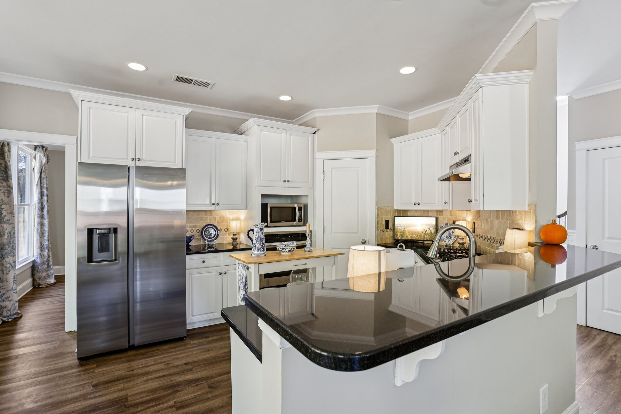 Evergreen Way-S2310-016.jpg