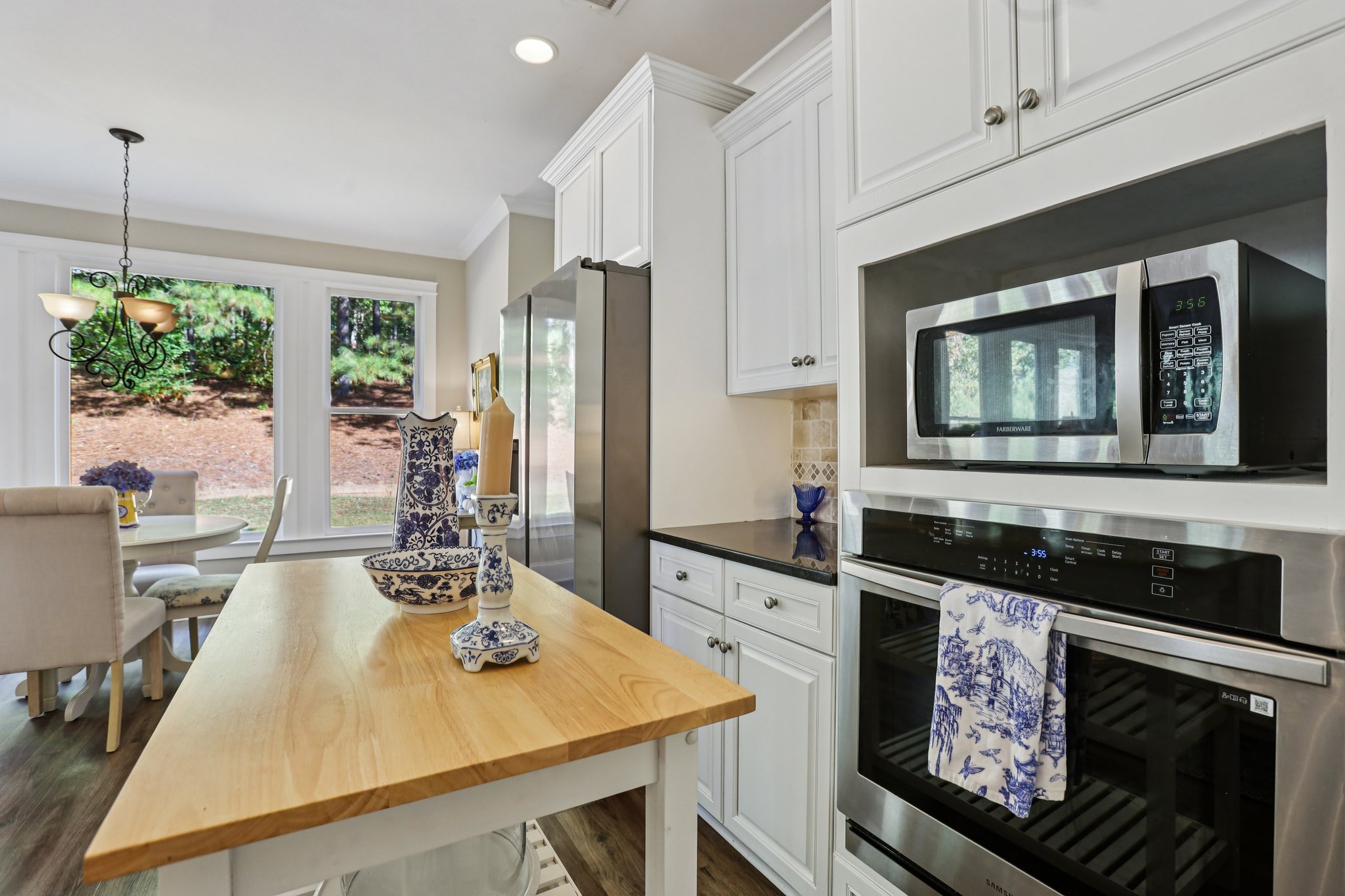 Evergreen Way-S2310-019.jpg