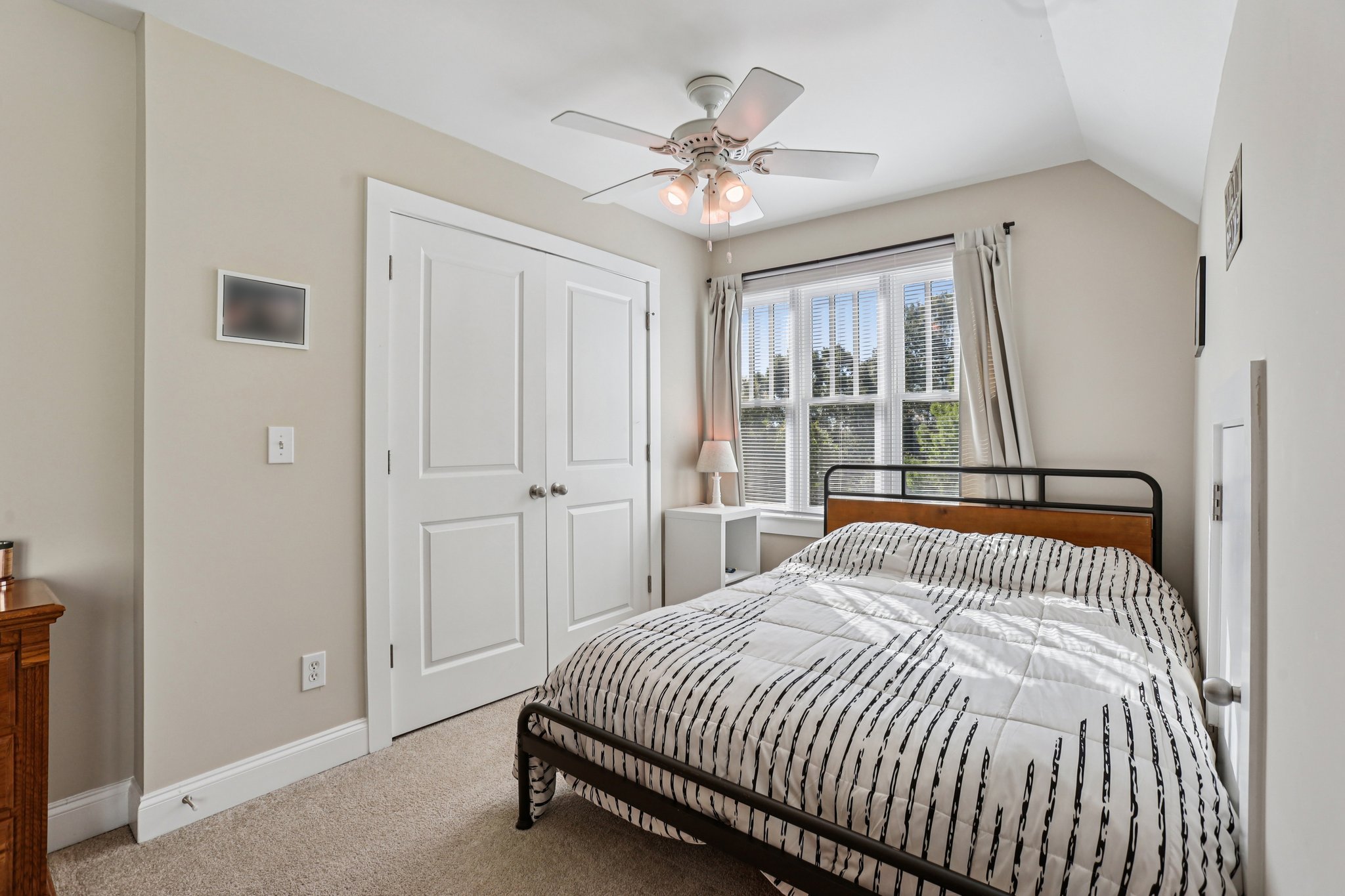 Evergreen Way-S2310-026.jpg