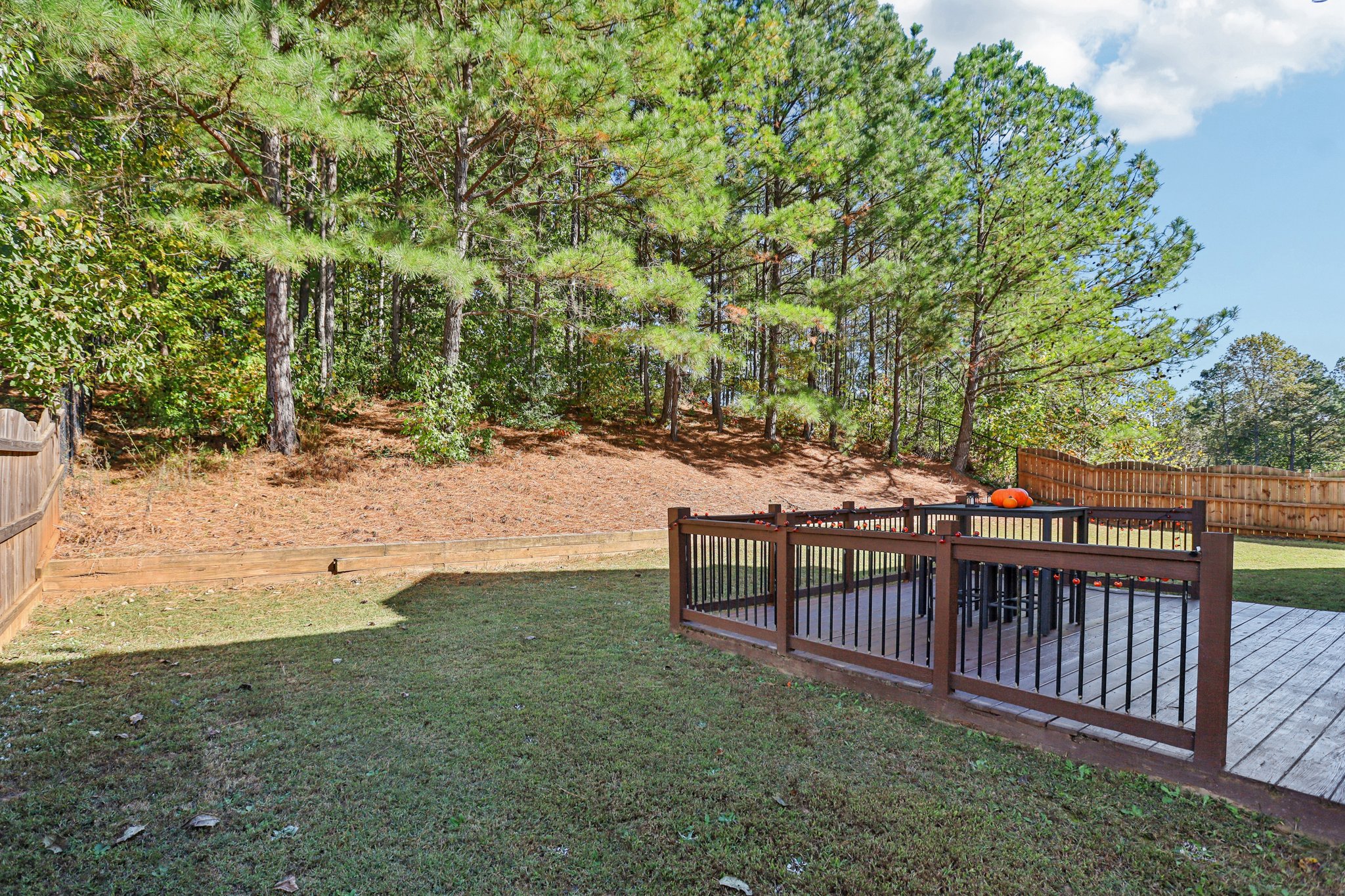 Evergreen Way-S2310-043.jpg