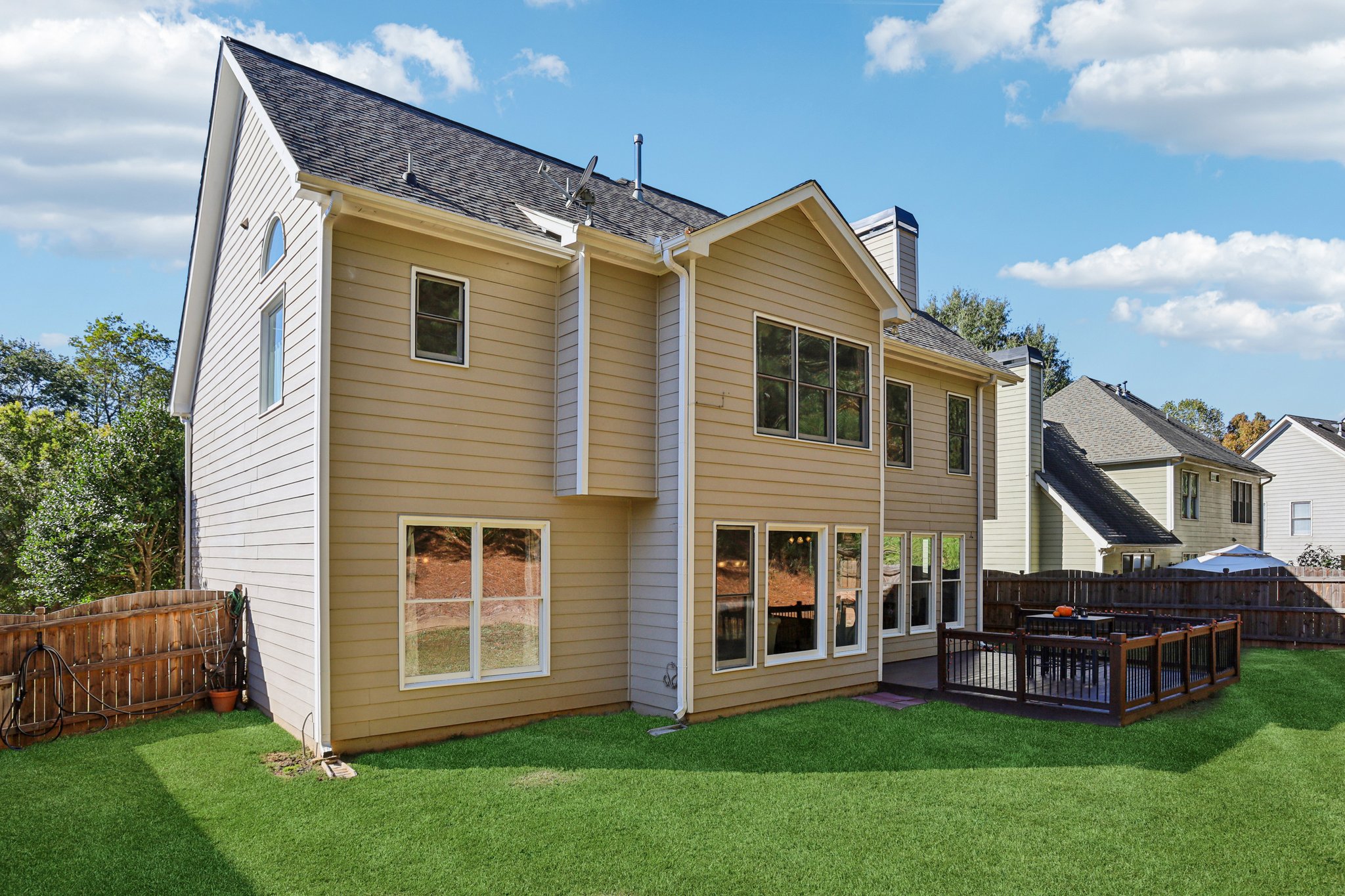 Evergreen Way-S2310-052.jpg