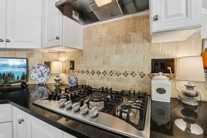 Evergreen Way-S2310-018.jpg