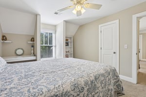 Evergreen Way-S2310-040.jpg