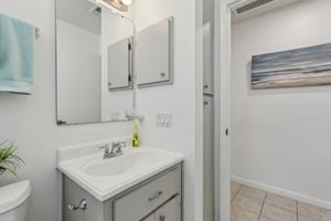 Gordon Ct-2805-024.jpg