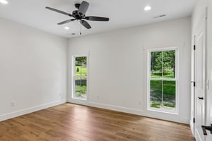 Haywood Xing Dr-S1305-019.jpg