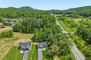 Haywood Xing Dr-S1305-039.jpg
