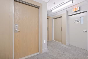  Photo 37