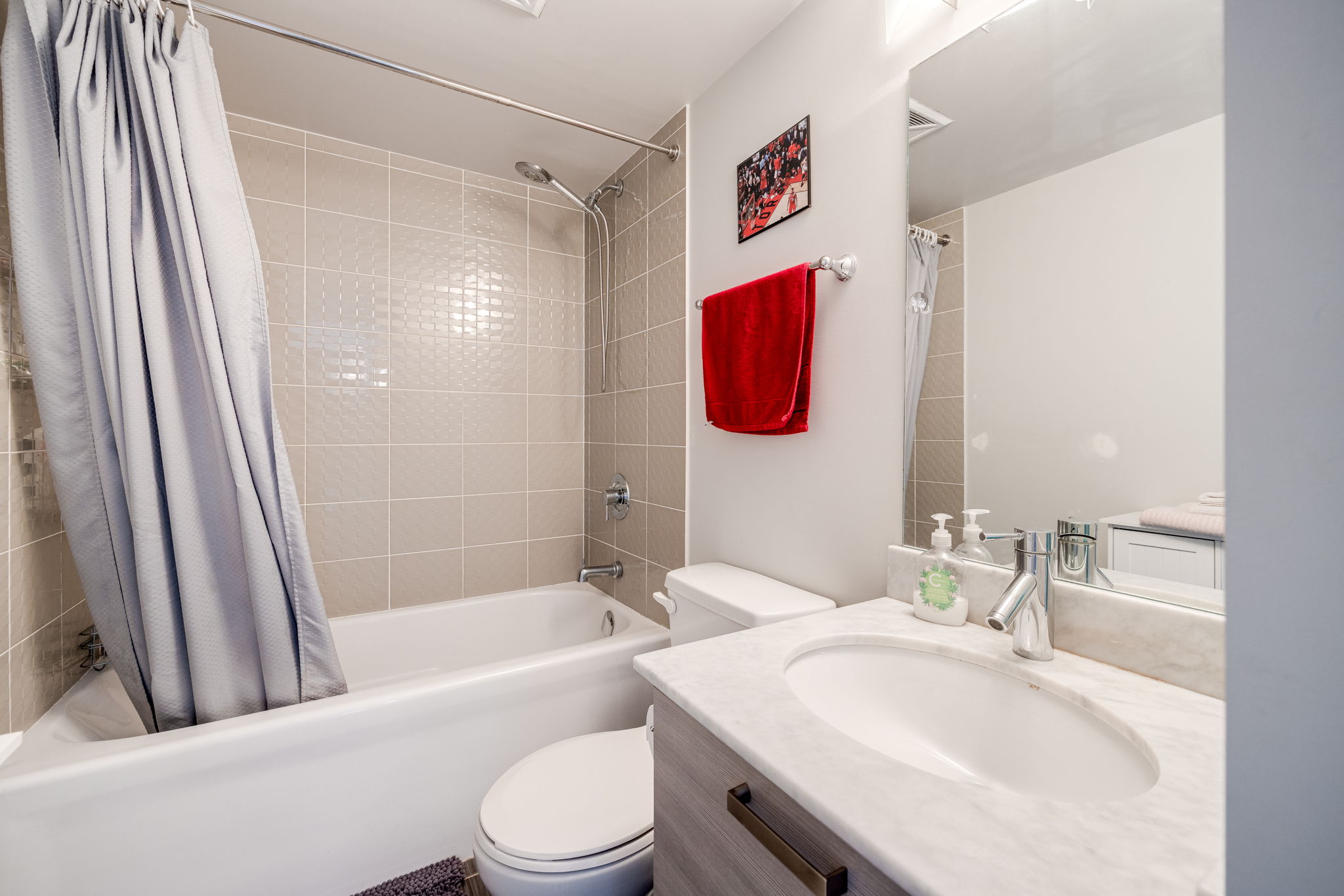 Toronto property showcase — delivered property photograph 14