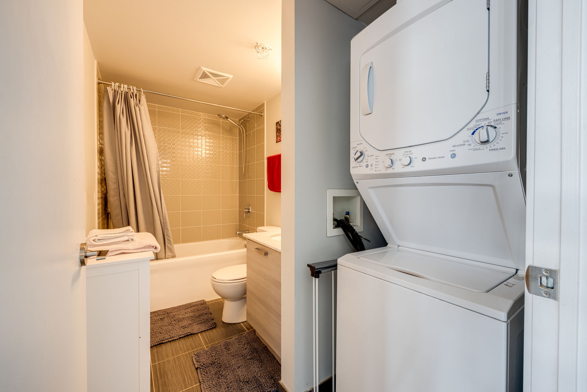 Toronto property showcase — delivered property photograph 16