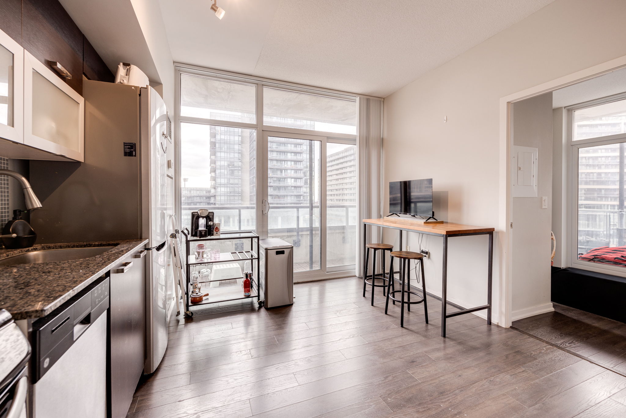Toronto property showcase — delivered property photograph 11