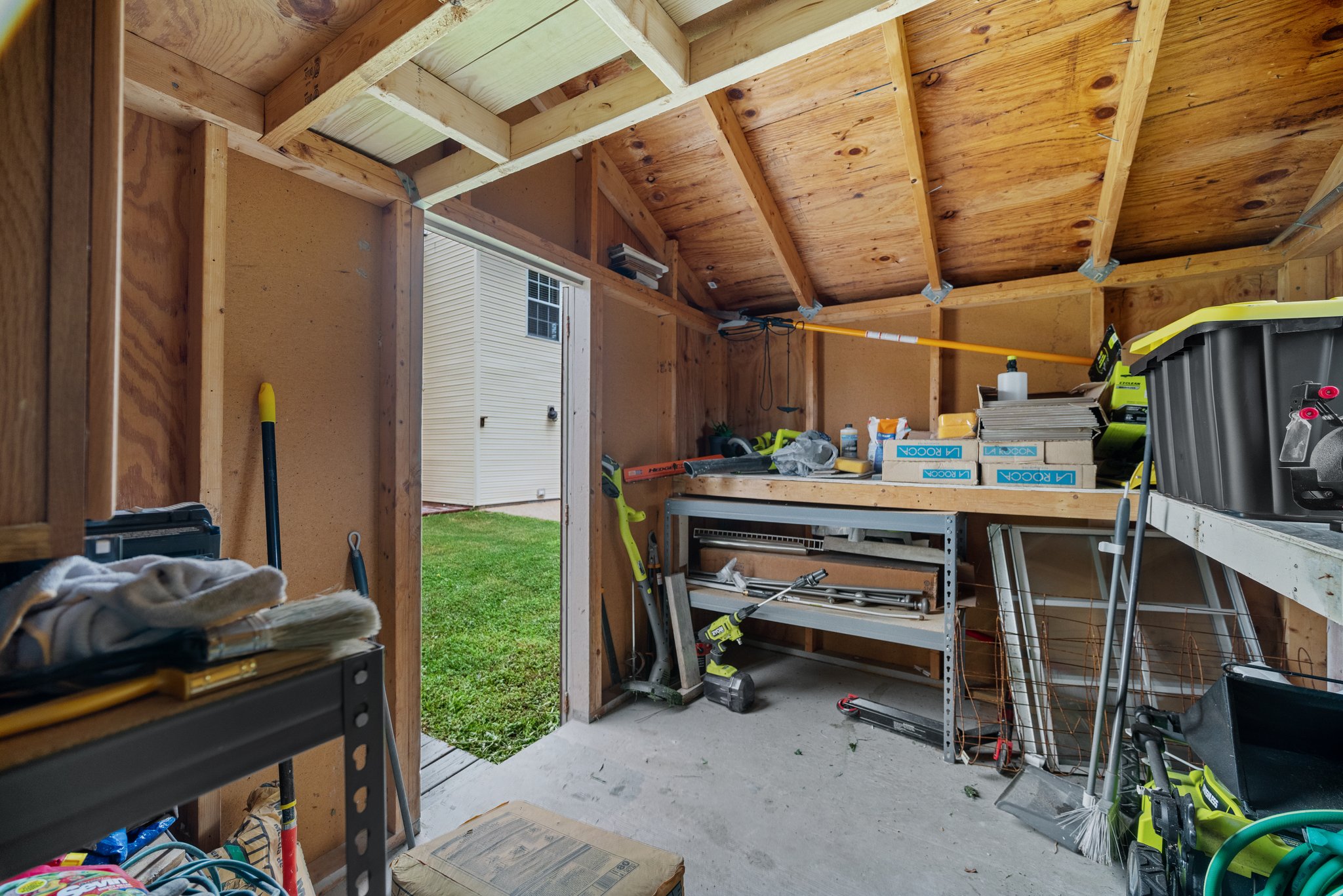 36 Manilla Ln, Hampton, VA 23669 American Real Estate Media