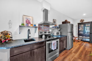 Studio Kitchen Space