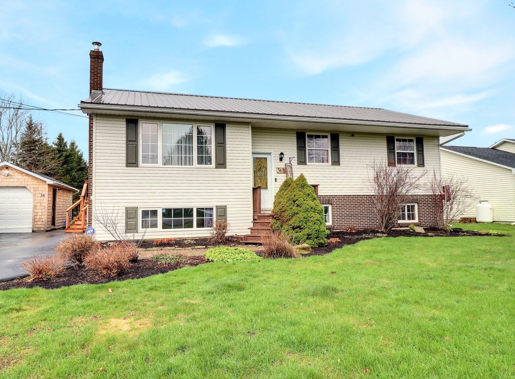 36 Oak Ct, Sussex, NB E4E 2L6, Canada
