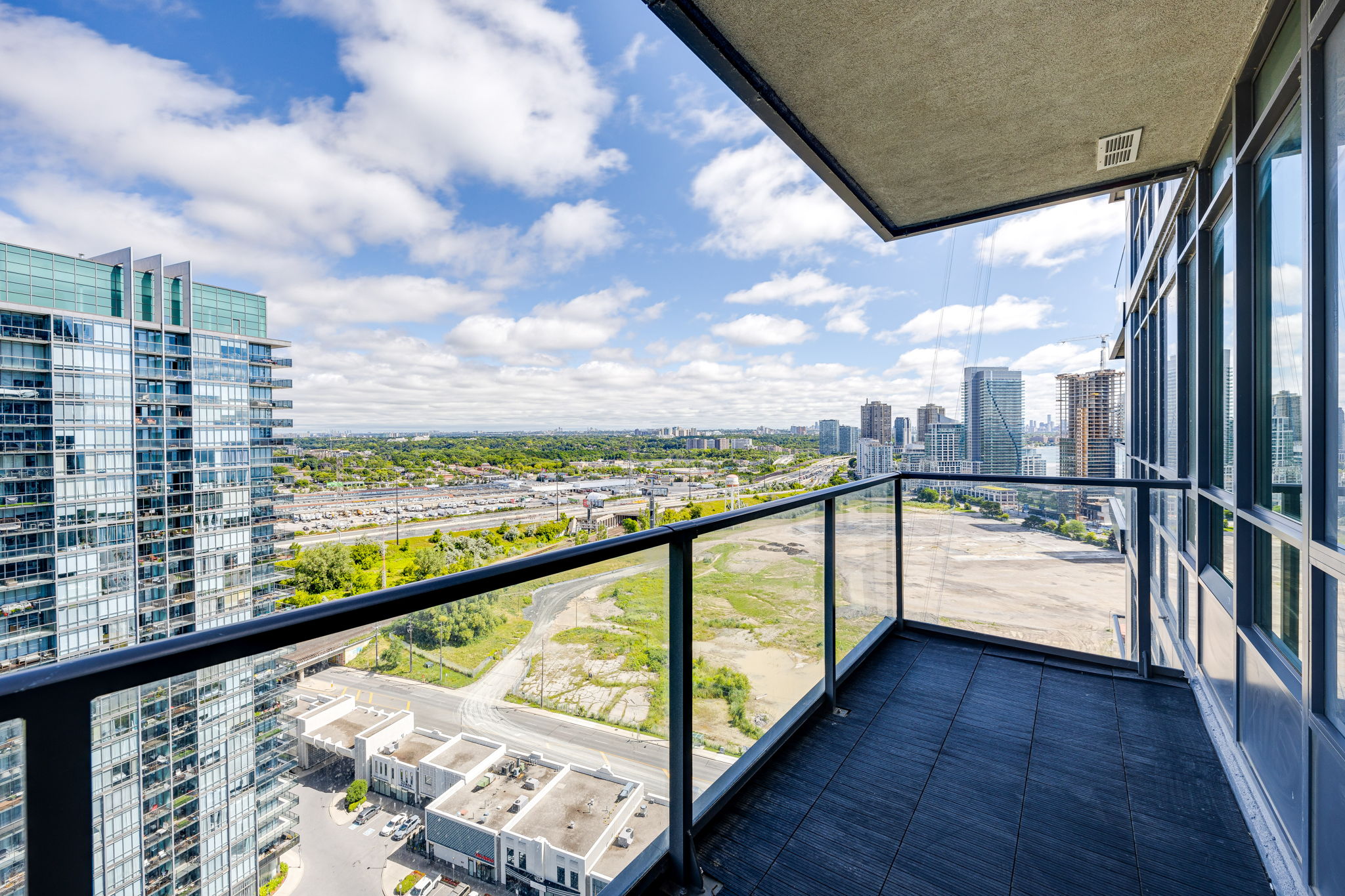 Toronto property showcase — delivered property photograph 16