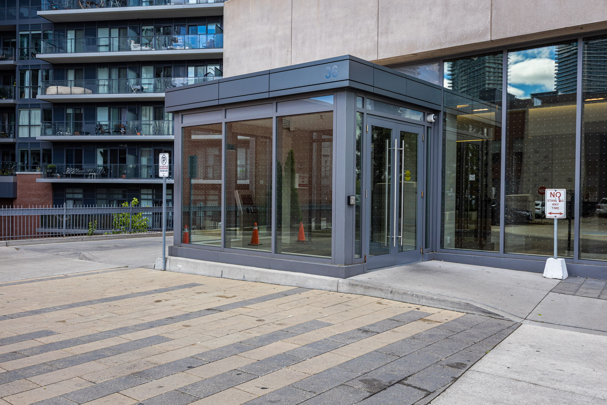 Toronto property showcase — delivered property photograph 3