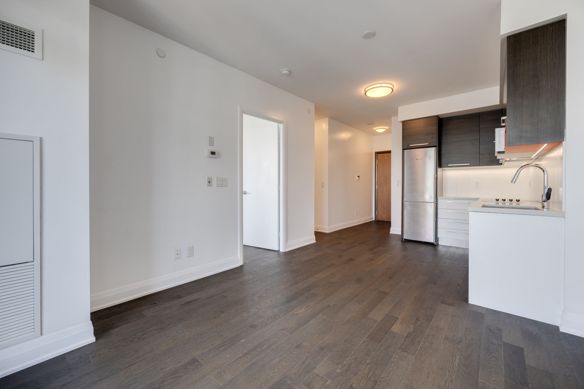 Toronto property showcase — delivered property photograph 11