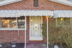 Poma St-S1010-006.jpg