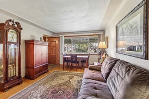 Poma St-S1010-014.jpg