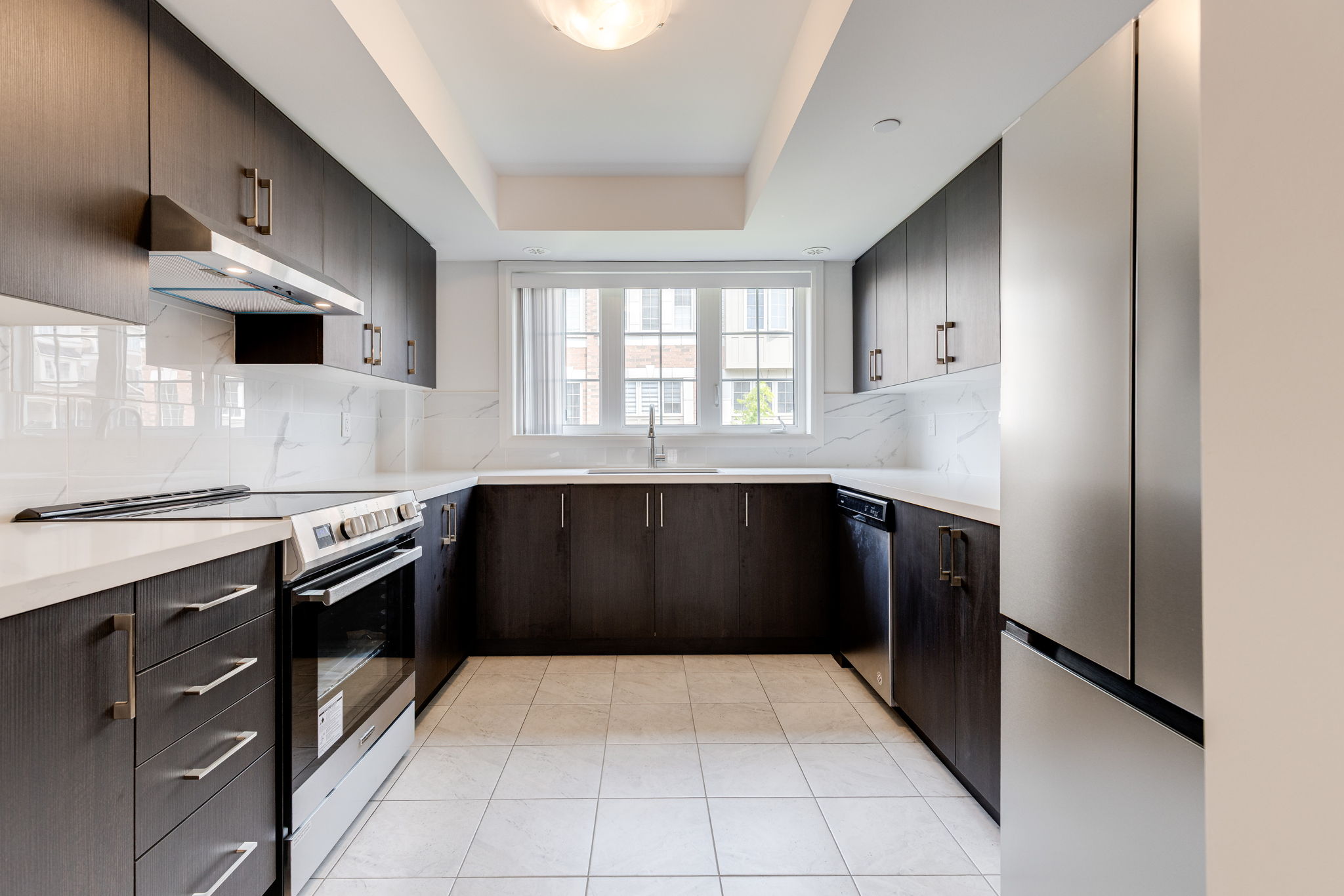 Oshawa property showcase — delivered property photograph 10