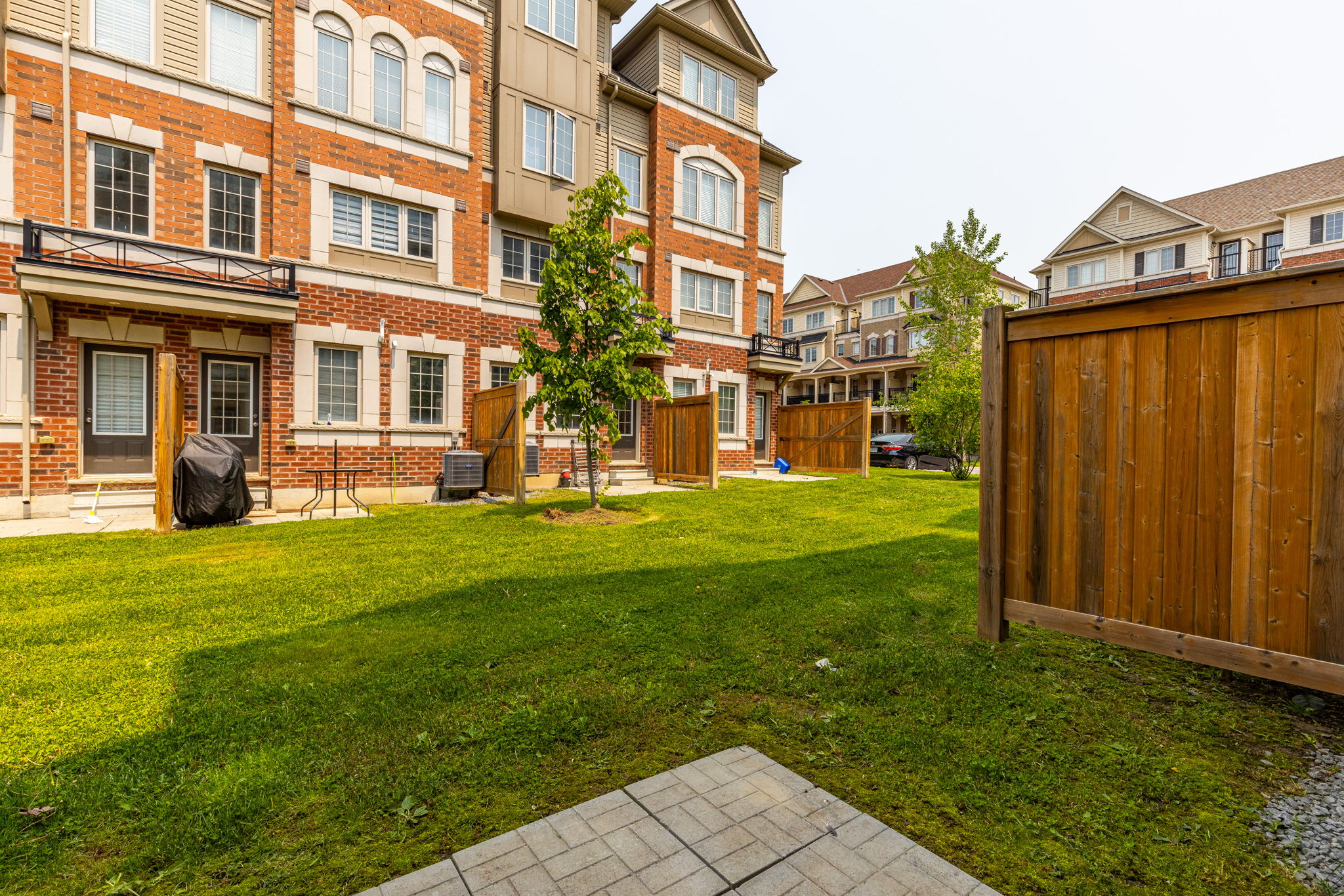 Oshawa property showcase — delivered property photograph 38