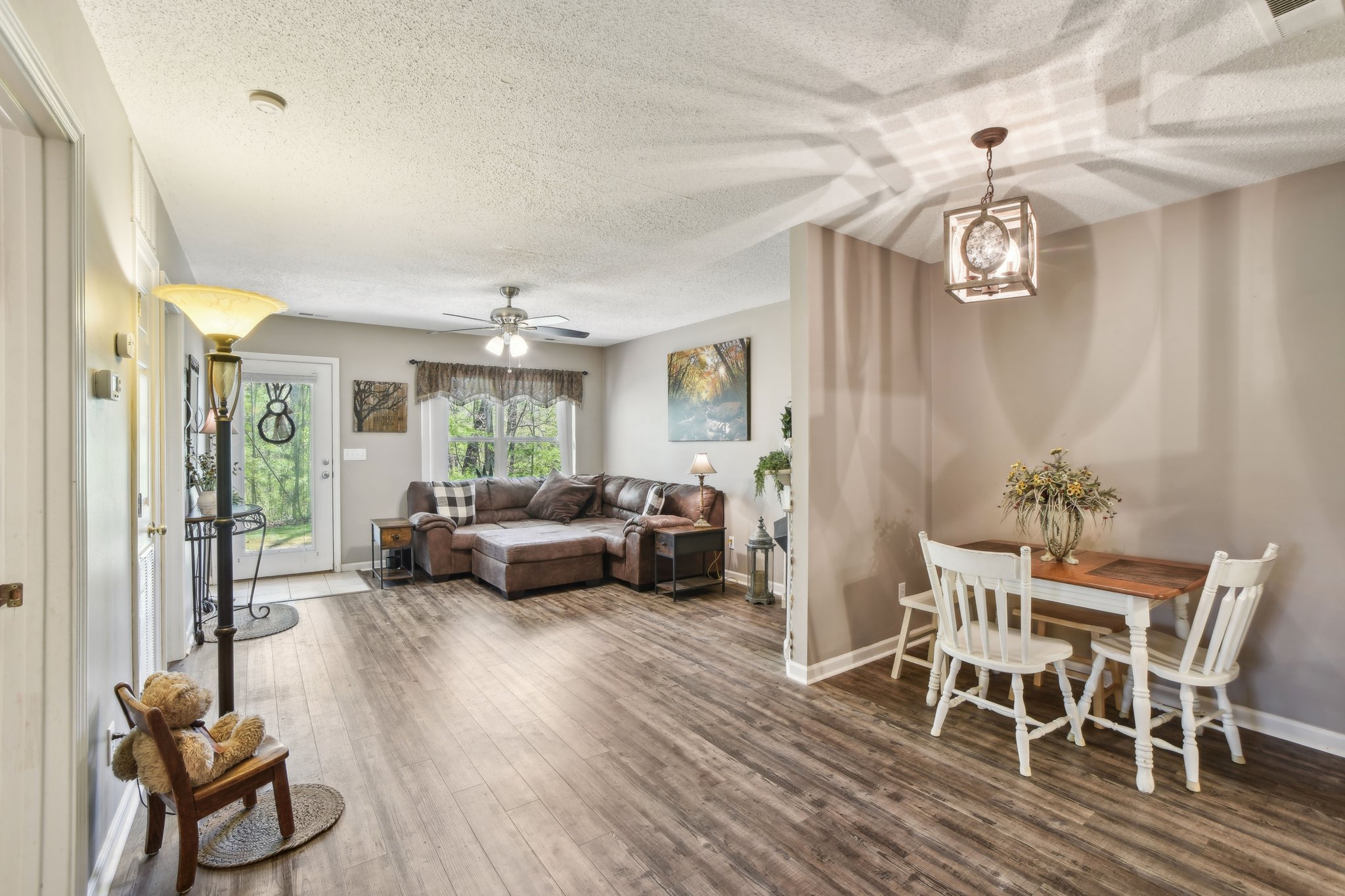 Queen Rd unit c-1004-008.jpg
