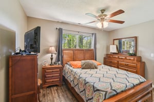 Queen Rd unit c-1004-016.jpg