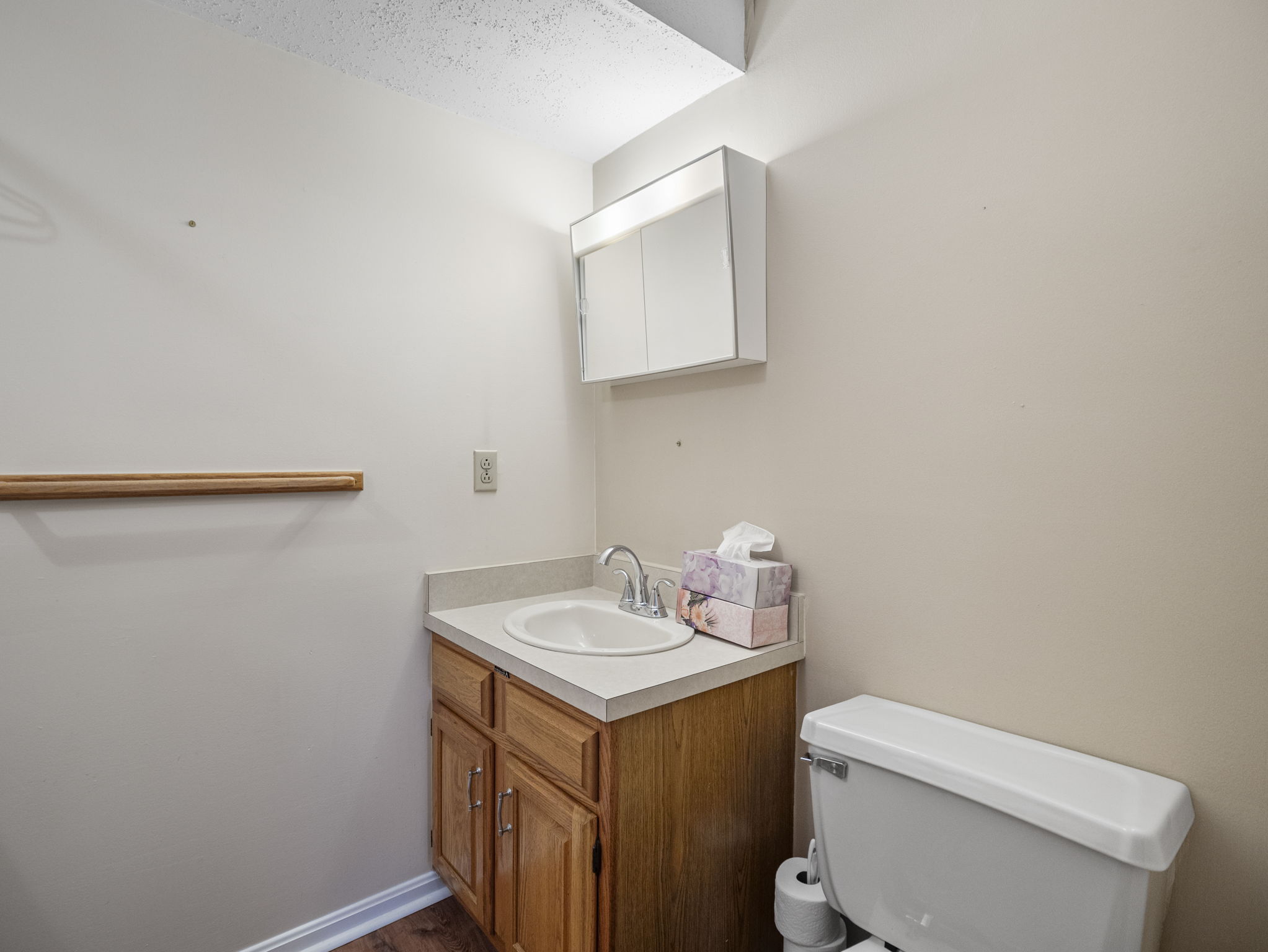 36 Tobey Rd unit 32, Dracut, MA 9