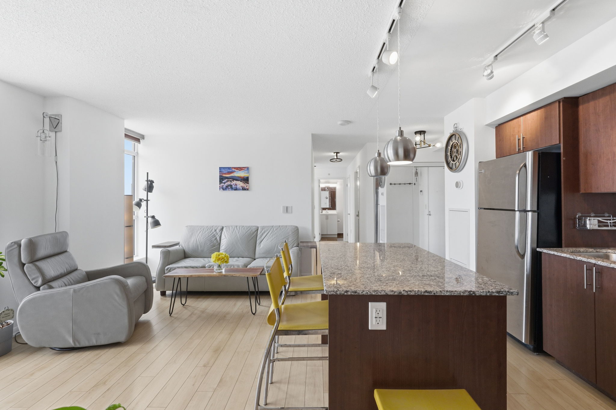 Property in Toronto — delivered property photograph 13