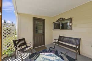  Photo 31