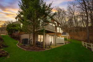 Wyldwood Dr - VT-002