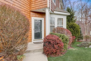 Wyldwood Dr-003