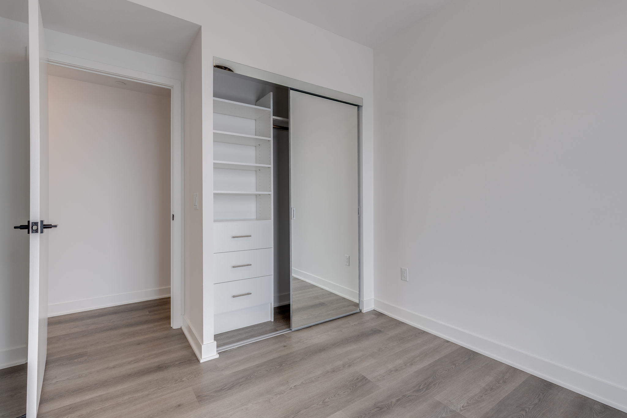 Toronto property showcase — delivered property photograph 19