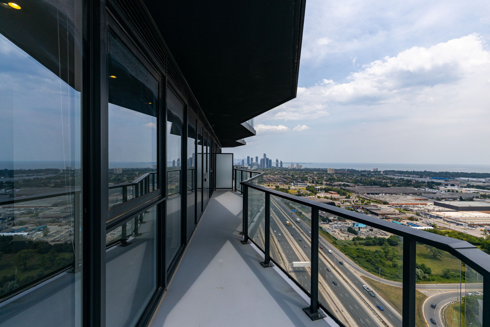 Toronto property showcase — delivered property photograph 28