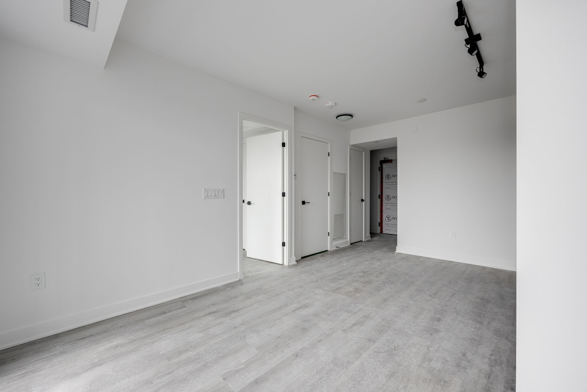 Toronto property showcase — delivered property photograph 7