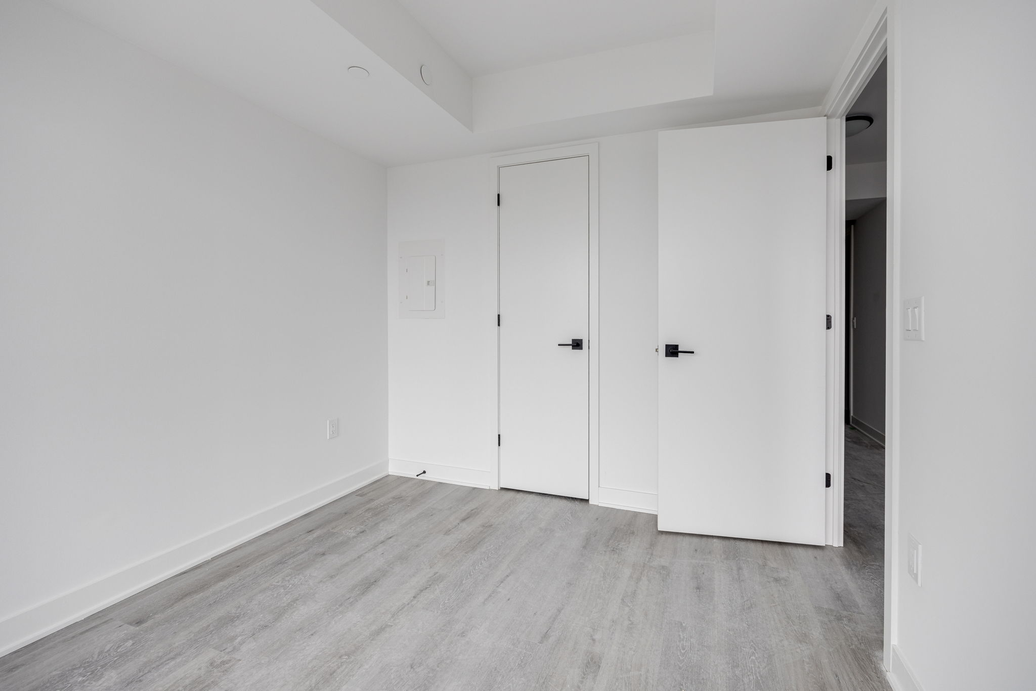 Toronto property showcase — delivered property photograph 9