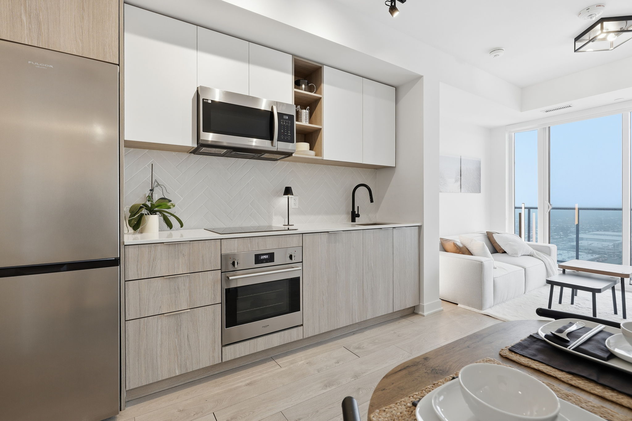 Toronto property showcase — delivered property photograph 6