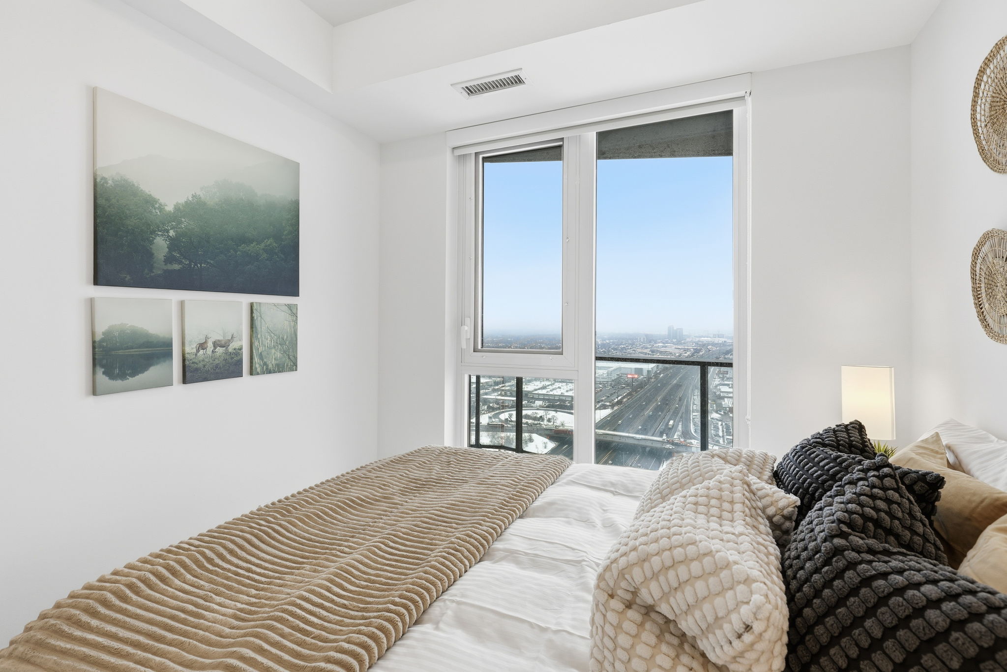 Toronto property showcase — delivered property photograph 13