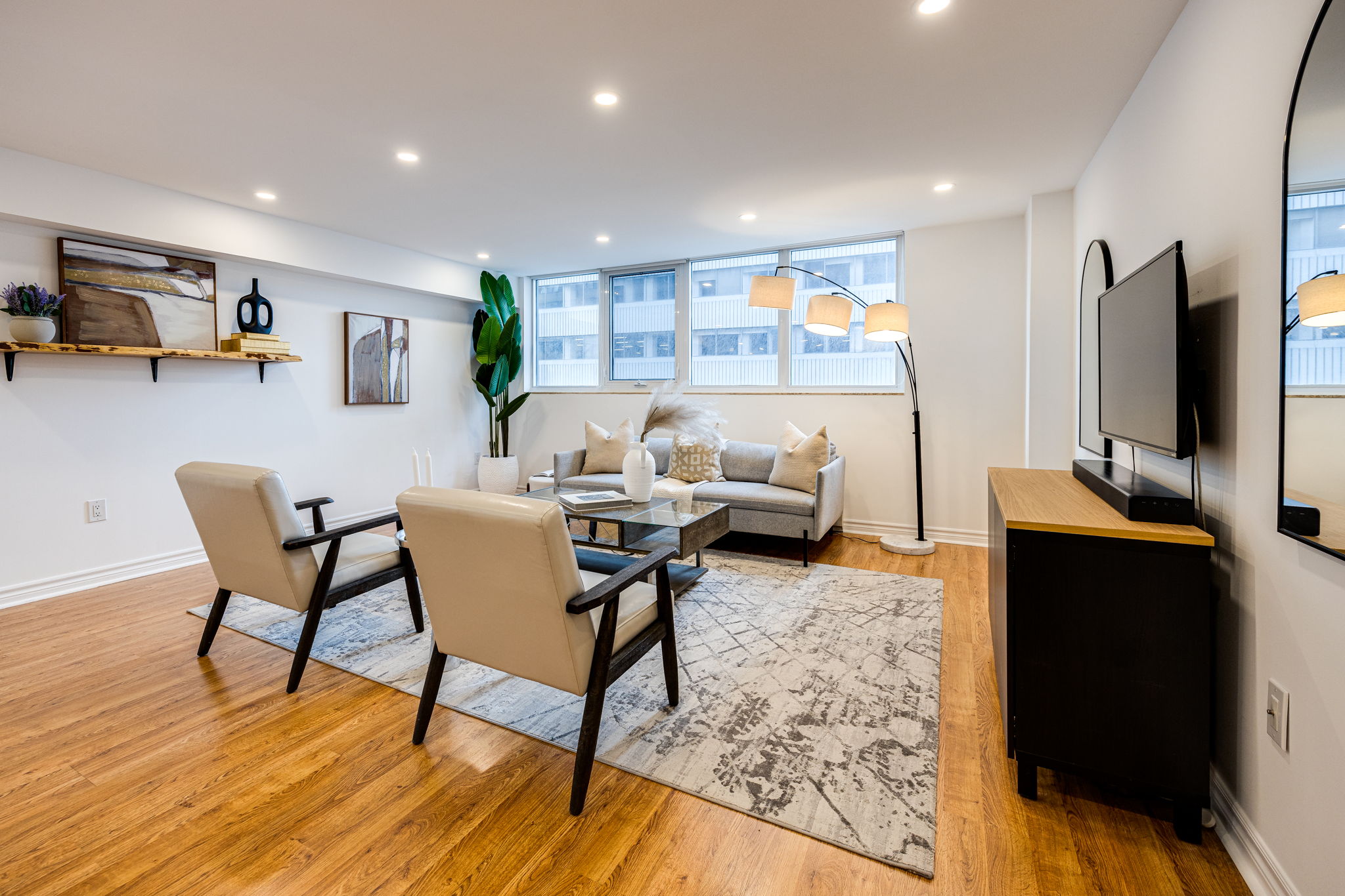 Toronto property showcase — delivered property photograph 5