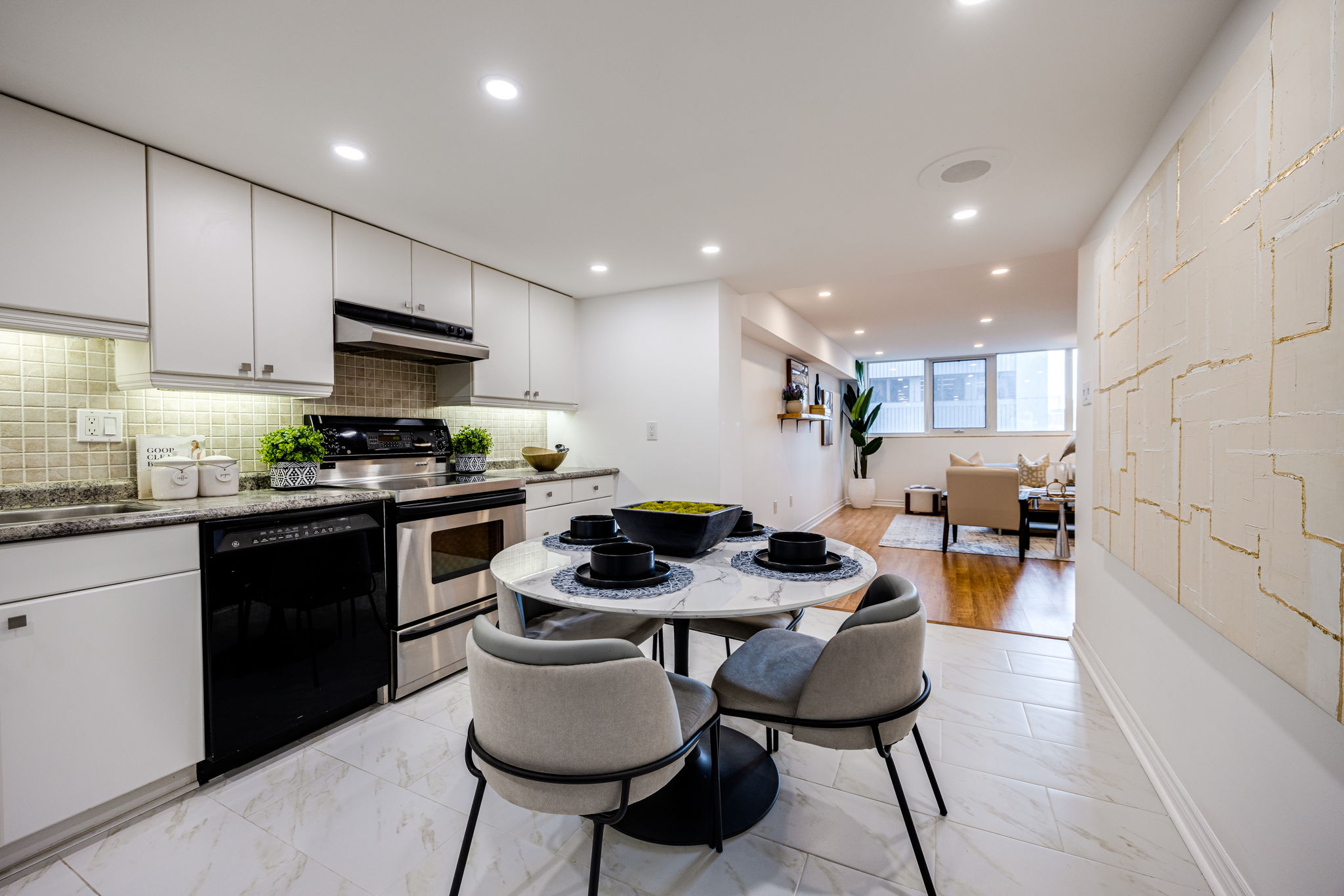 Toronto property showcase — delivered property photograph 7