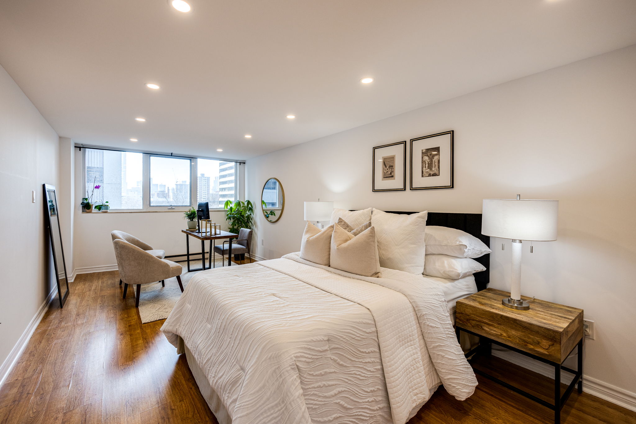 Toronto property showcase — delivered property photograph 12
