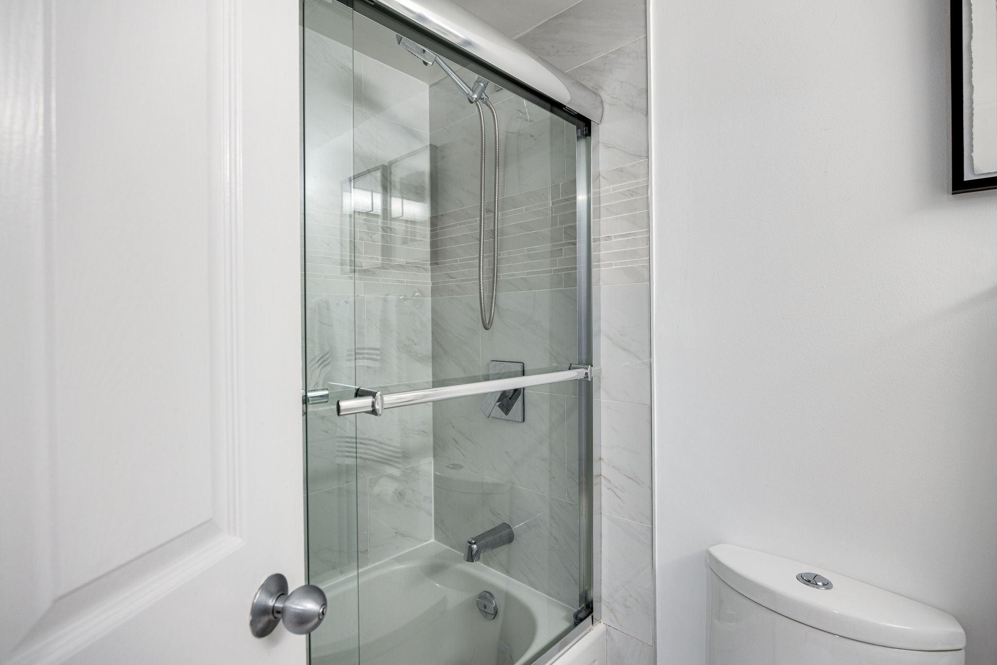 Toronto property showcase — delivered property photograph 18