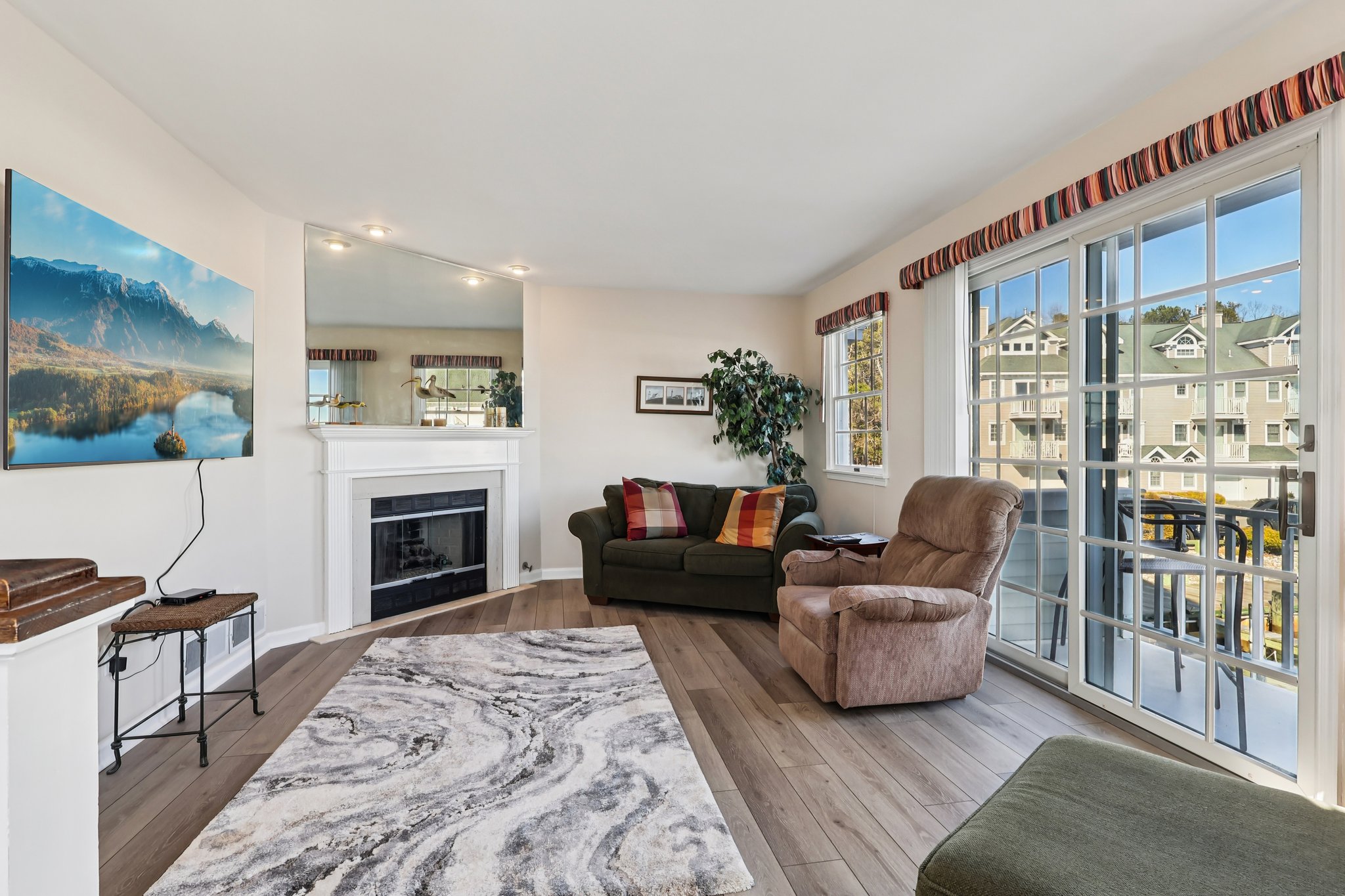 Captains Walk-S2503-004.jpg