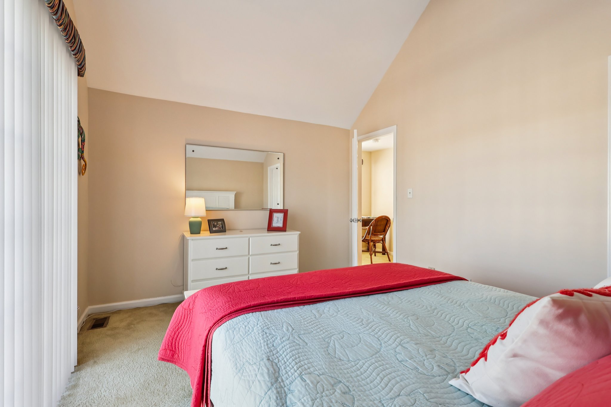 Captains Walk-S2503-037.jpg