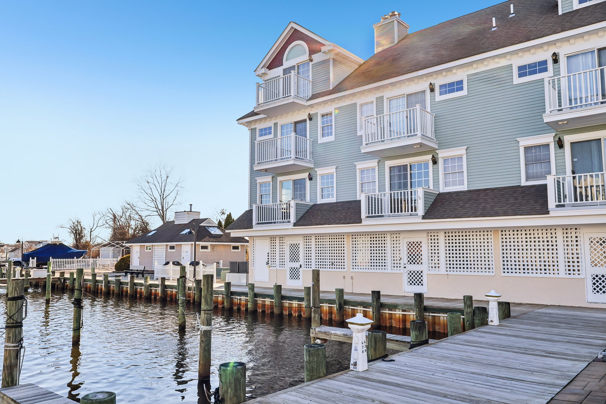 Captains Walk-S2503-052.jpg