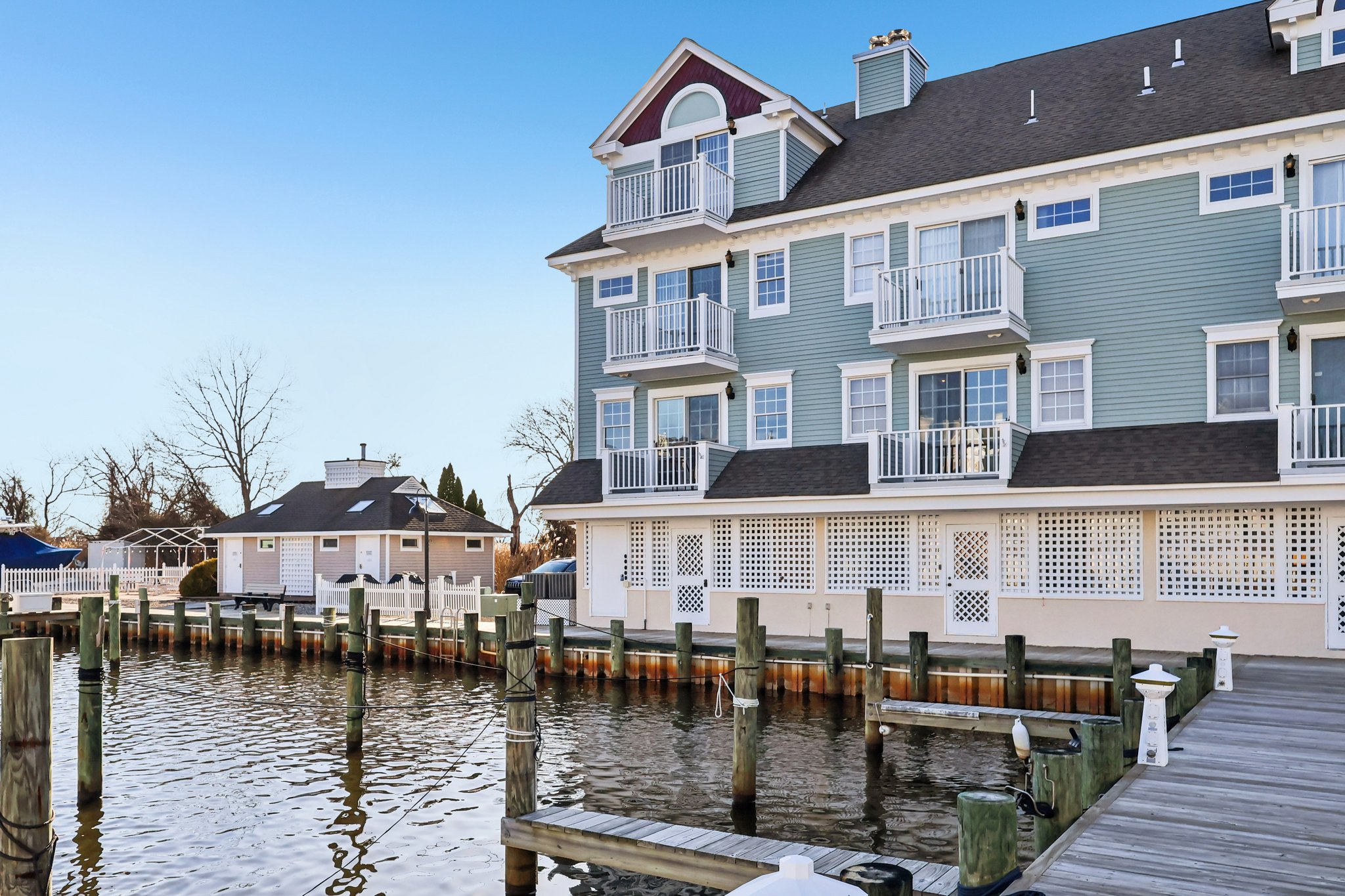 Captains Walk-S2503-053.jpg